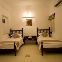Ratan Haveli 3*